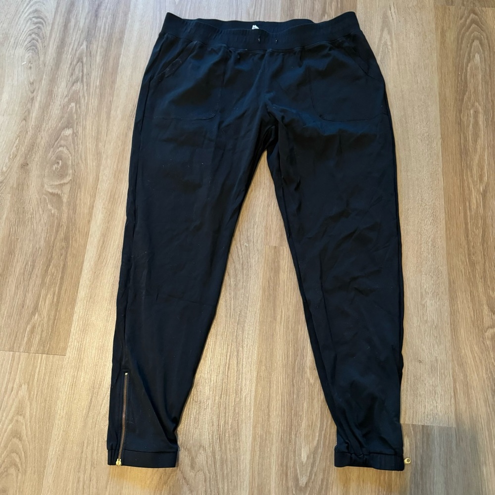 Zyia Active Black Joggers
